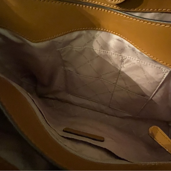 Large Nicole handbag - Picture 7 of 10